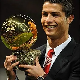 creator RONALDO!!'s avatar