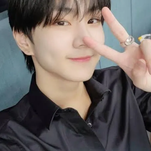 creator Wmanfan-jungwonie2's avatar