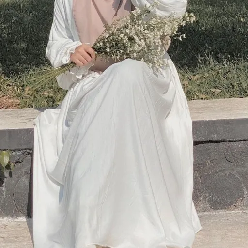 creator dara amira rose's avatar