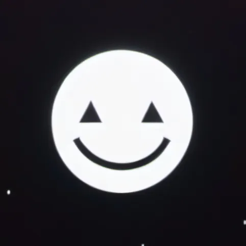 chat with ai character: Smile