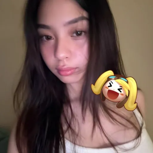 creator lealeal's avatar