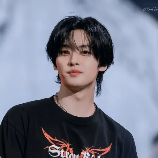 creator Stay🖤Engene's avatar