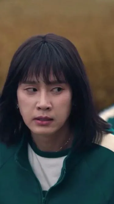 ai character: young mi x hyun ju background