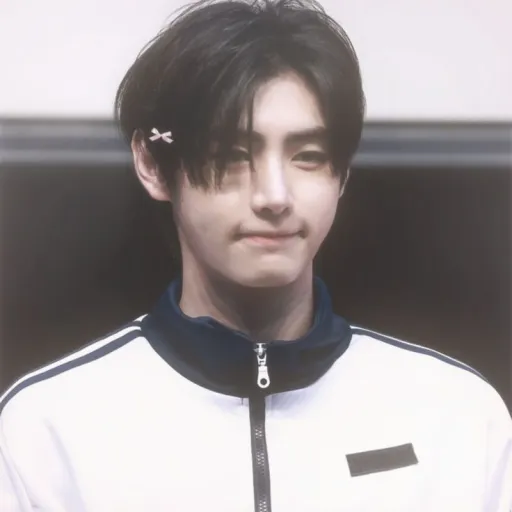creator Bigbackxaixai's avatar