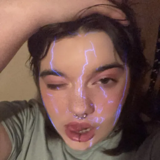 creator Lixzie's avatar