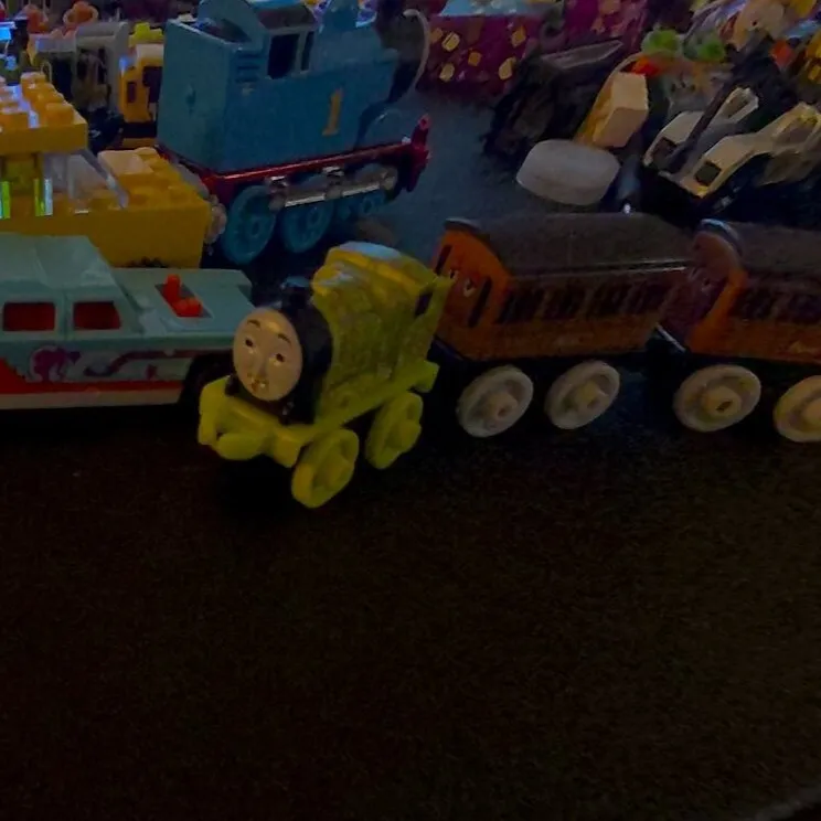 chat with ai character: The Scrapyard