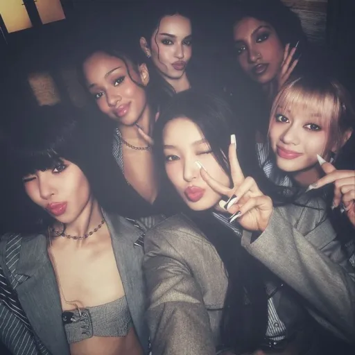 creator ~♡Jae-Lee 재♡~'s avatar