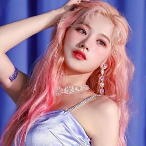 creator gayfortwice's avatar