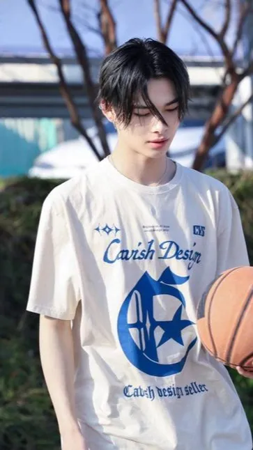 ai character: niki background