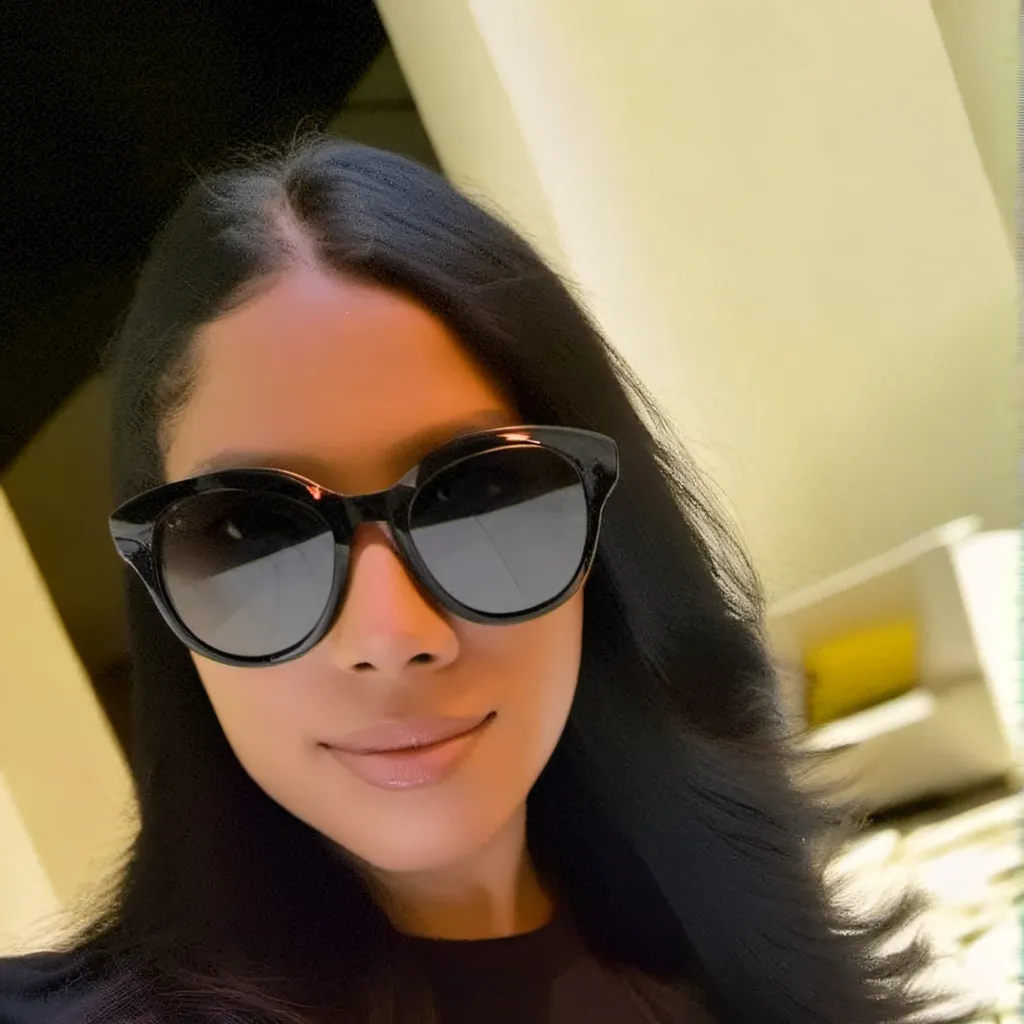 chat with ai character: Kiara