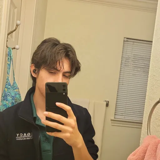creator Koji.12's avatar
