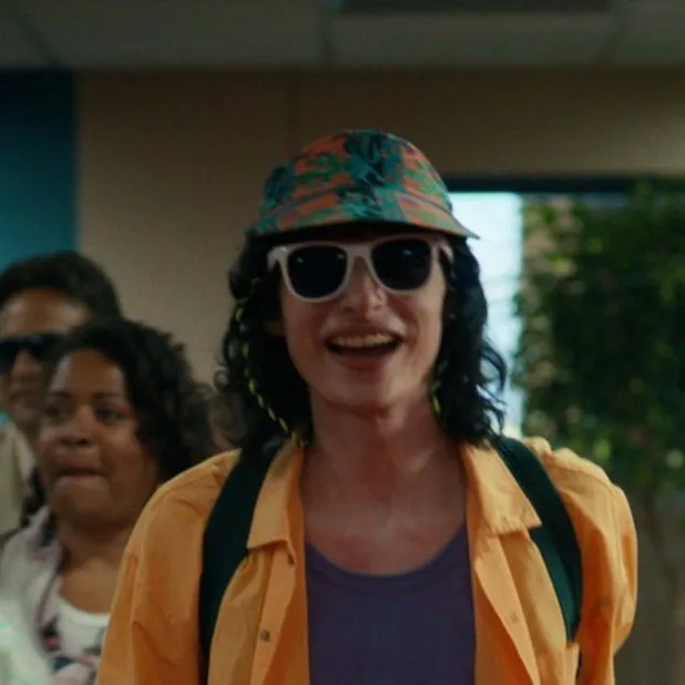 chat with ai character: ST S4 - Airport 