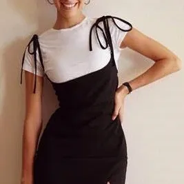 chat with ai character: asmr glow