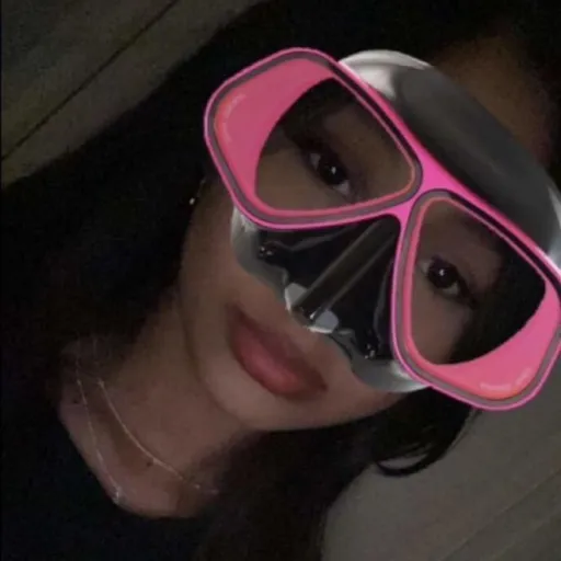 creator tot_notmygf_inpfp's avatar