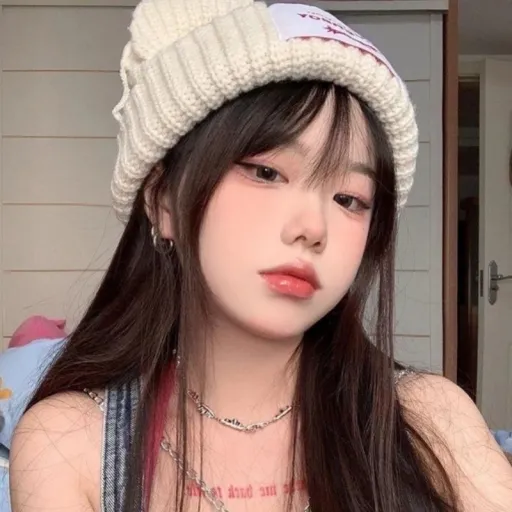 creator lee yongbok yuri's avatar
