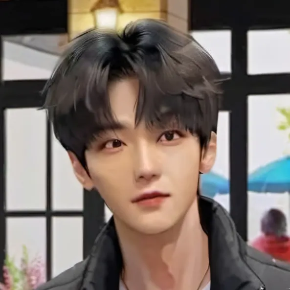 chat with ai character: Lee Know