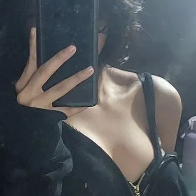 creator 𝒀@ñ𝟏𝟏's avatar