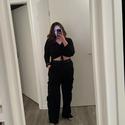creator Queenka.ti's avatar