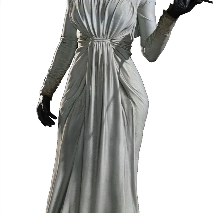 chat with ai character: Lady Dimitrescu