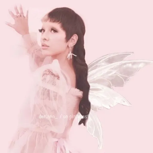 creator 🎀~𝐥𝐲𝐥𝐚-🎀's avatar