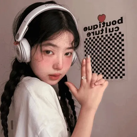 creator bratgirlsummer?'s avatar