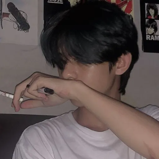 creator RANDOM_PERSON.'s avatar