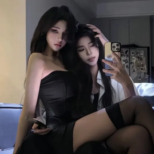 creator 로즈 섹시 레이디 빅딕's avatar
