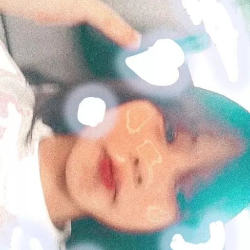 creator larra✨'s avatar