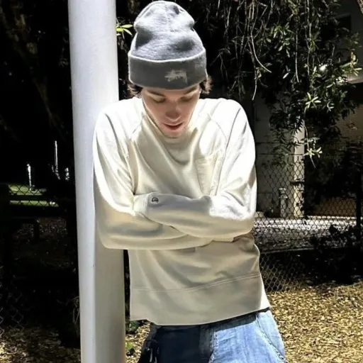 creator Stvrniolo_fan's avatar