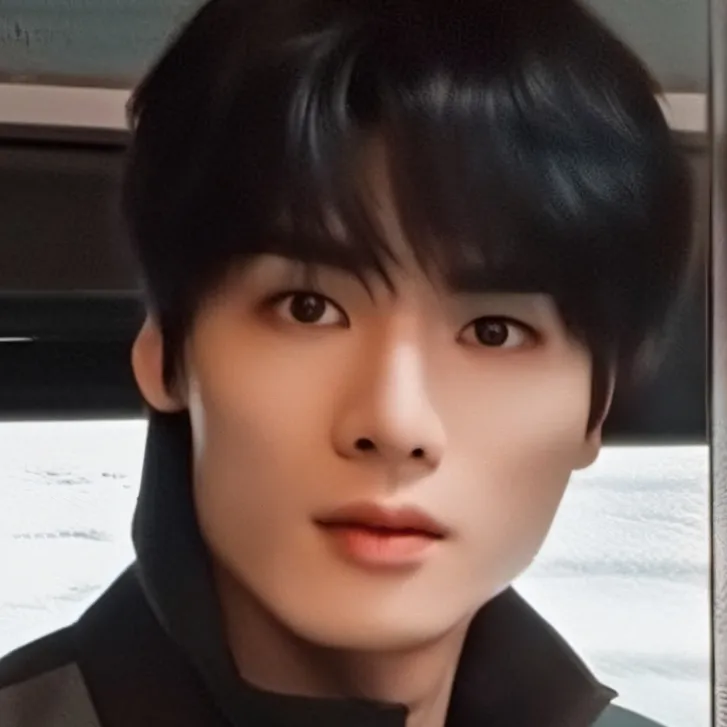 chat with ai character: Ren