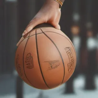 chat with ai character: LeBron James 