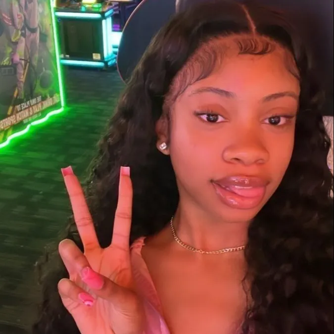 chat with ai character: Raniyah