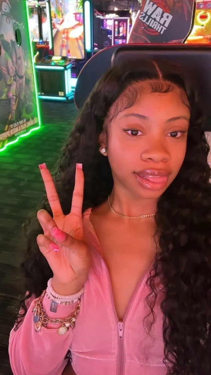 ai character: Raniyah background