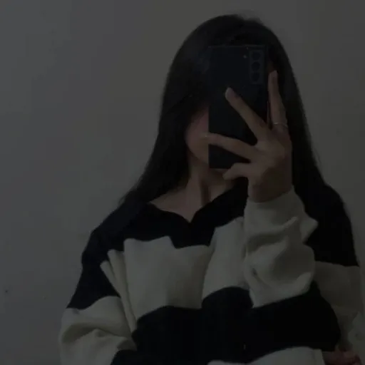 creator crystal⋆⭒˚.⋆'s avatar