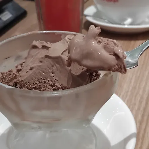 creator ice cream girl1234's avatar