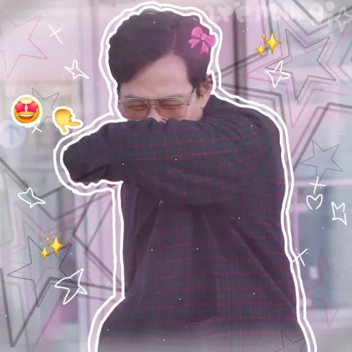 creator ✮ELLIOT-IS-W3IRD✭'s avatar