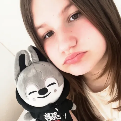 creator Bangchan’s_Wife's avatar