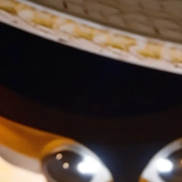 chat with ai character: the eyes
