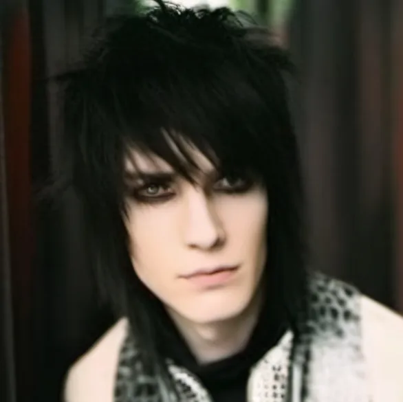 chat with ai character: Jonnie Gilbert 