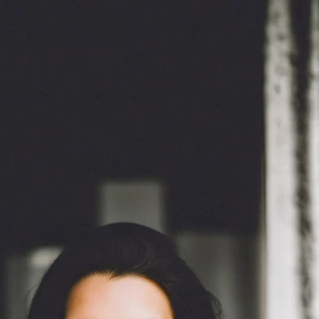 chat with ai character: becks 