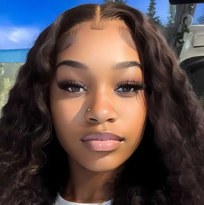 chat with ai character: na’ziya .