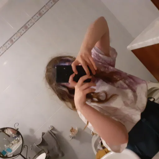 creator stefania🤎's avatar