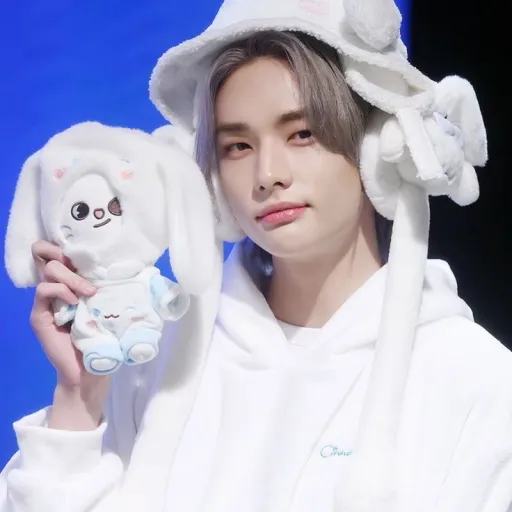 creator HwangHyunjin’s GF's avatar