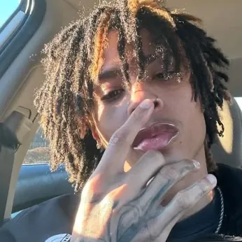 creator S P R X N T Z's avatar