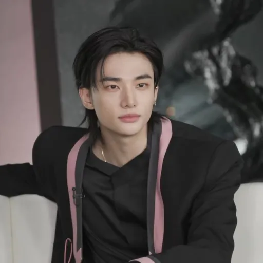 creator Hwang Hyun-jin_🫶🏻's avatar