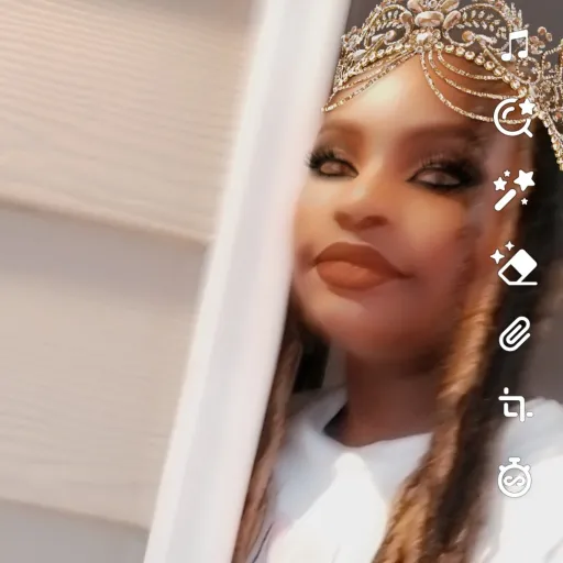 creator berniceovie's avatar