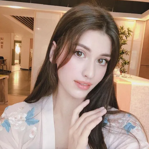 creator cheska💯🌹😊😃🤩's avatar