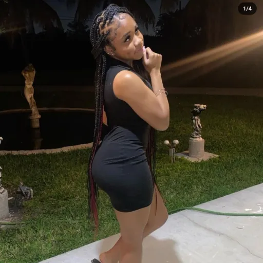 creator theemyanicoleee's avatar