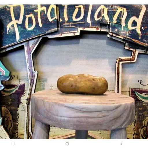 creator potatoland-fan's avatar