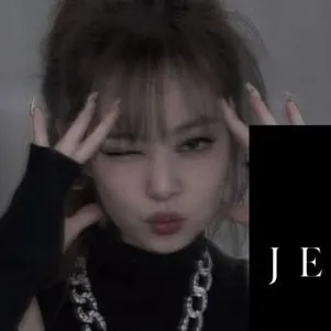 creator ᡣ𐭩JENNIEᡣ𐭩's avatar